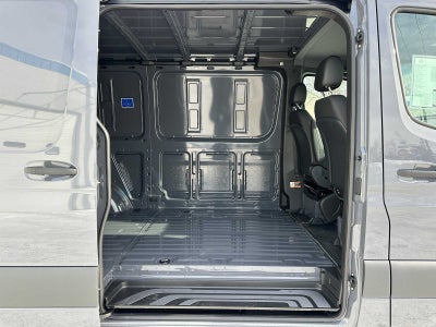 2026 Mercedes-Benz Sprinter 2500 Standard Roof I4 Diesel HO 144 AWD