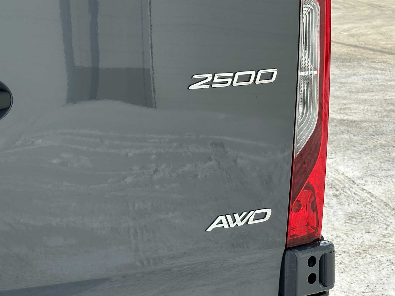 2026 Mercedes-Benz Sprinter 2500 Standard Roof I4 Diesel HO 144 AWD