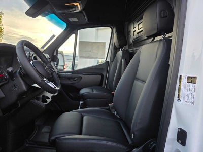 2026 Mercedes-Benz Sprinter Cargo 2500 Standard Roof I4 Diesel HO 144 AWD