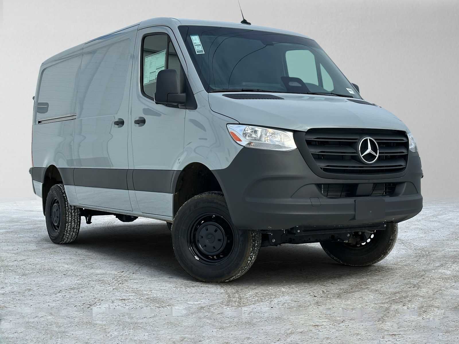 2025 Mercedes-Benz Sprinter Cargo Van 2500 Standard Roof I4 Diesel HO 144 AWD