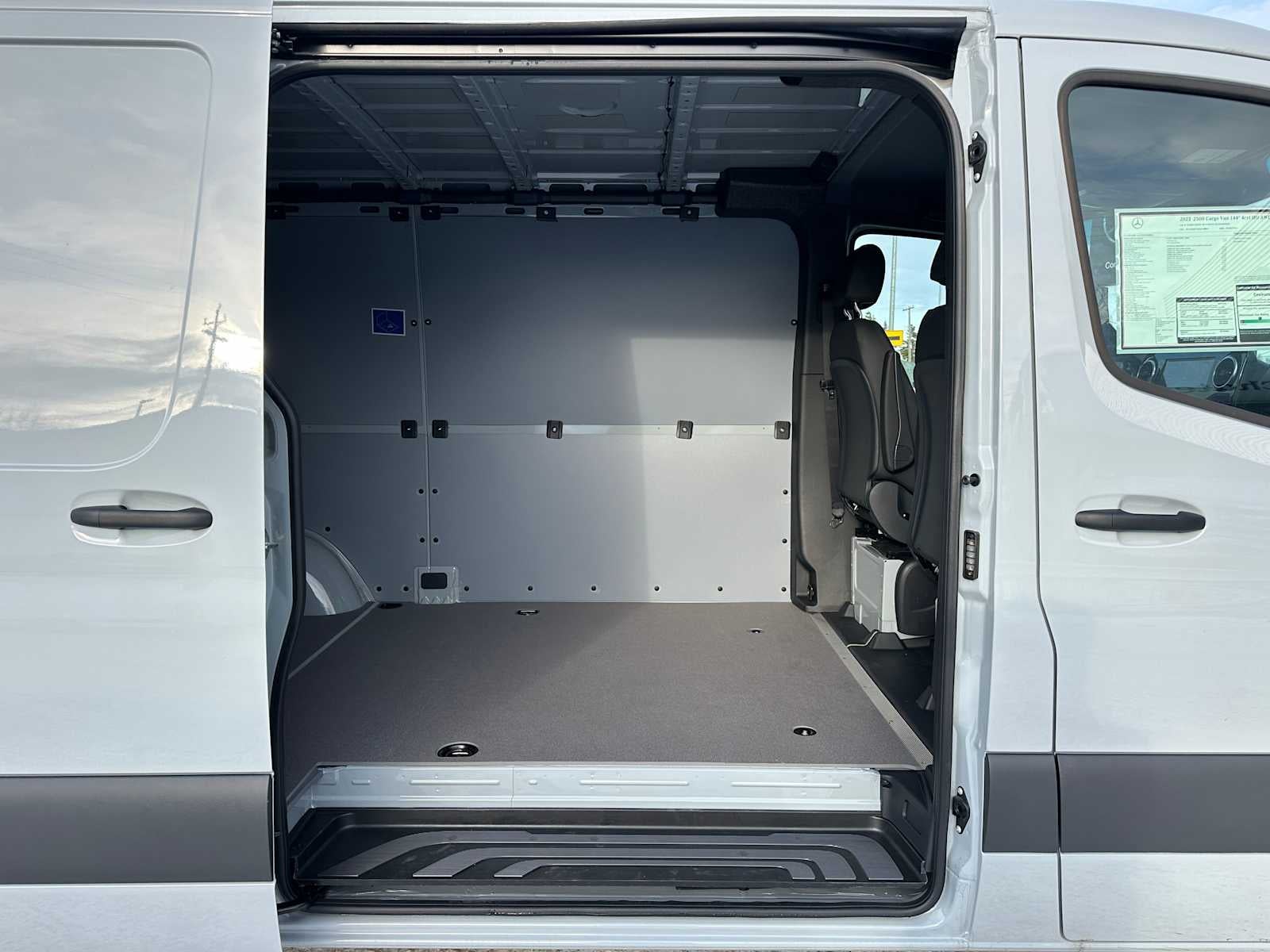 2025 Mercedes-Benz Sprinter Cargo Van 2500 Standard Roof I4 Diesel HO 144" AWD