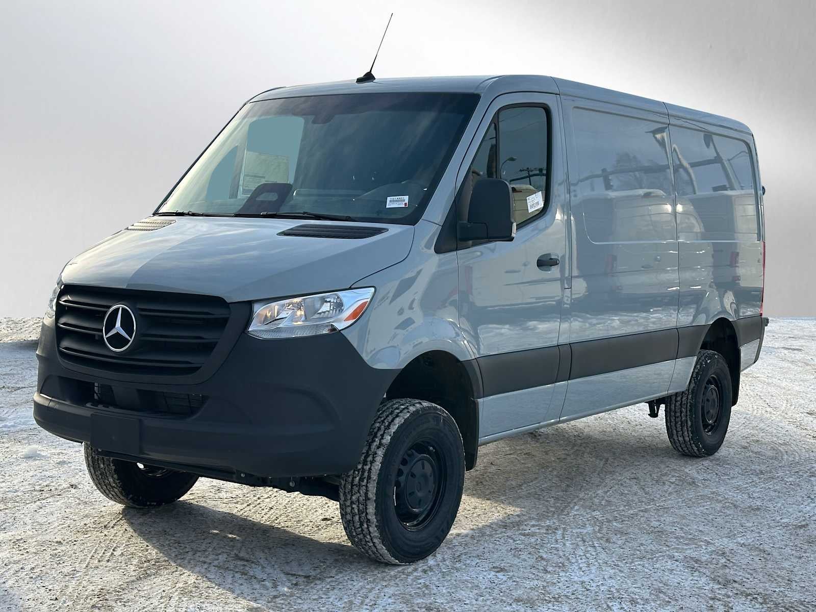 2025 Mercedes-Benz Sprinter Cargo Van 2500 Standard Roof I4 Diesel HO 144" AWD