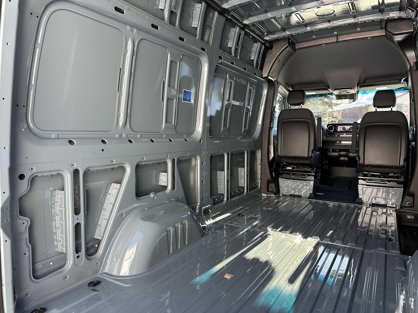 2026 Mercedes-Benz Sprinter 2500 Standard Roof I4 Diesel HO 144" AWD