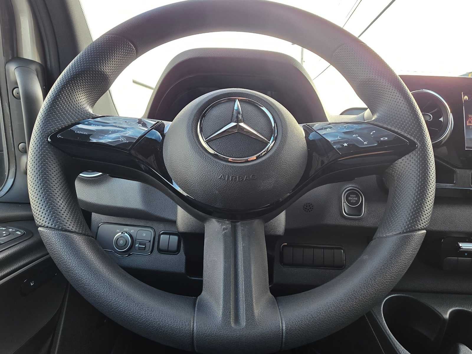 2025 Mercedes-Benz Sprinter Cargo 2500 Standard Roof I4 Diesel HO 144 AWD