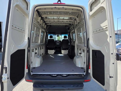 2026 Mercedes-Benz Sprinter 2500 Standard Roof I4 Diesel HO 144 AWD