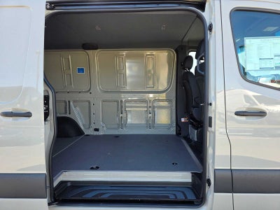 2026 Mercedes-Benz Sprinter 2500 Standard Roof I4 Diesel HO 144 AWD