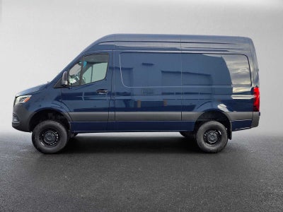2026 Mercedes-Benz Sprinter Cargo 2500 Standard Roof I4 Diesel HO 144 AWD
