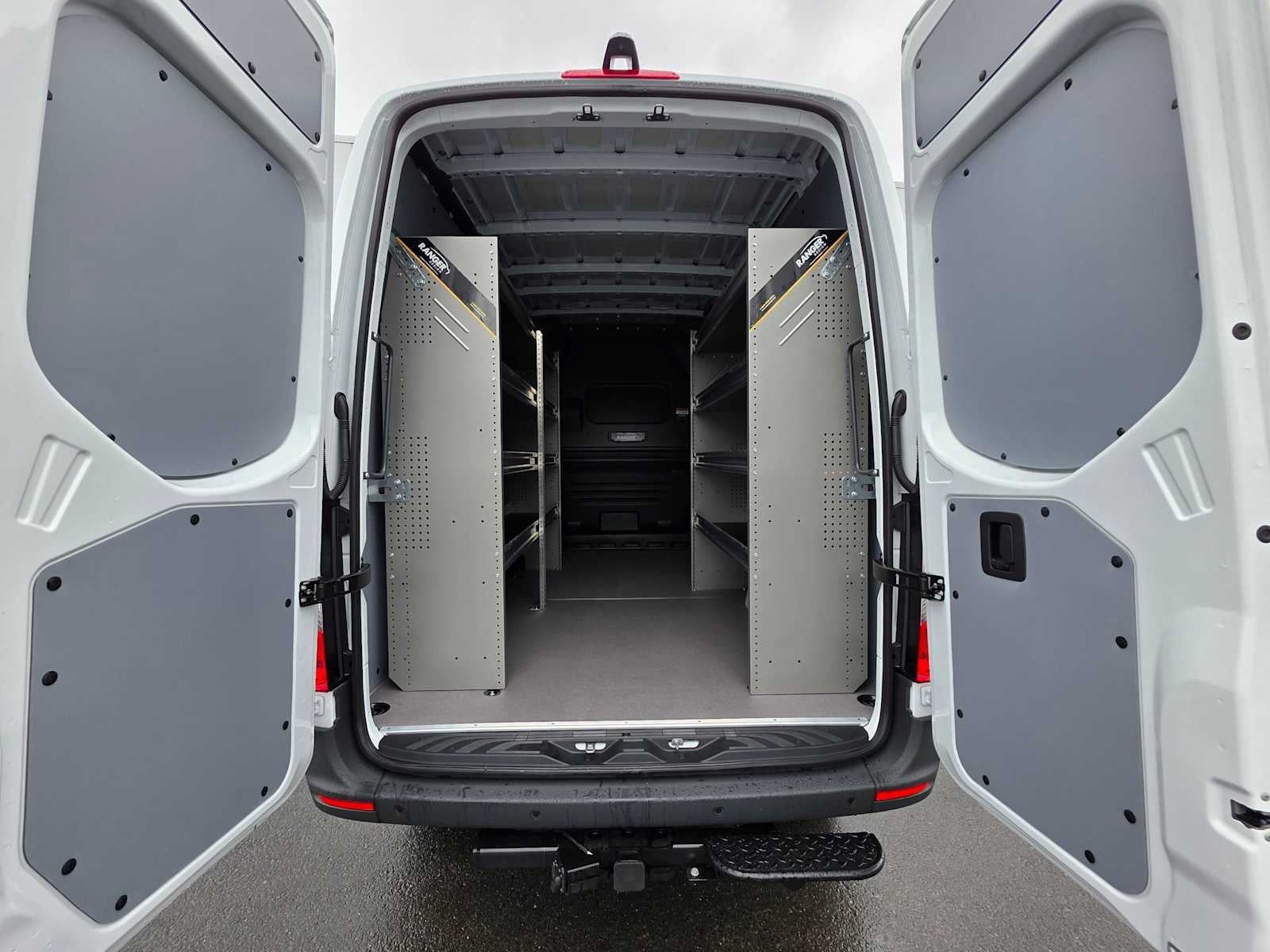 2026 Mercedes-Benz Sprinter Cargo 2500 Standard Roof I4 Diesel HO 144 AWD