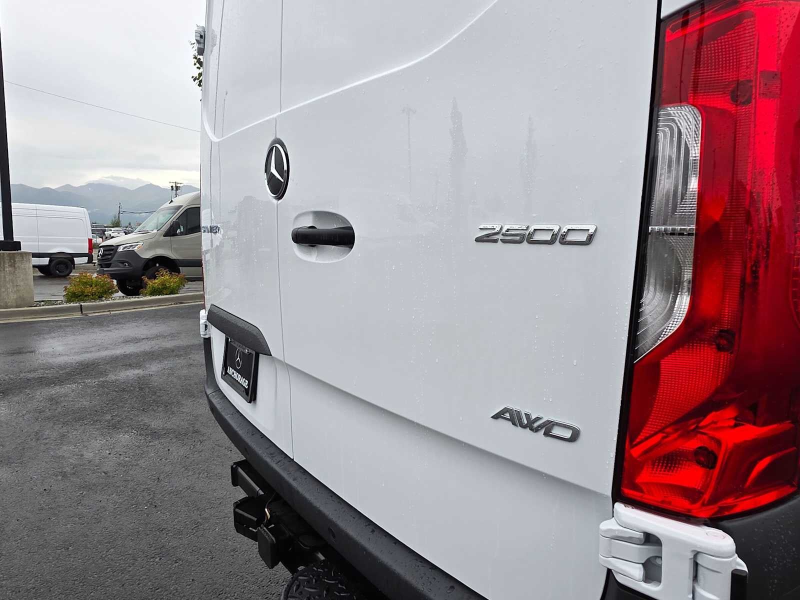 2026 Mercedes-Benz Sprinter Cargo 2500 Standard Roof I4 Diesel HO 144 AWD