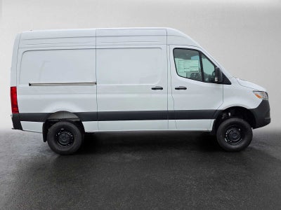 2026 Mercedes-Benz Sprinter Cargo 2500 Standard Roof I4 Diesel HO 144 AWD