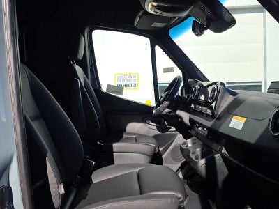 2026 Mercedes-Benz Sprinter Cargo 2500 Standard Roof I4 Diesel HO 144 AWD