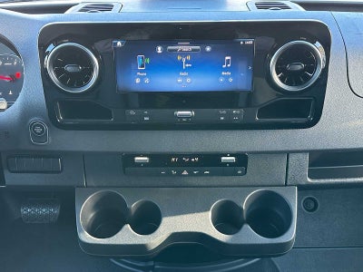 2026 Mercedes-Benz Sprinter 2500 Standard Roof I4 Diesel HO 144" AWD