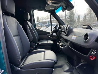 2026 Mercedes-Benz Sprinter 2500 Standard Roof I4 Diesel HO 144 AWD