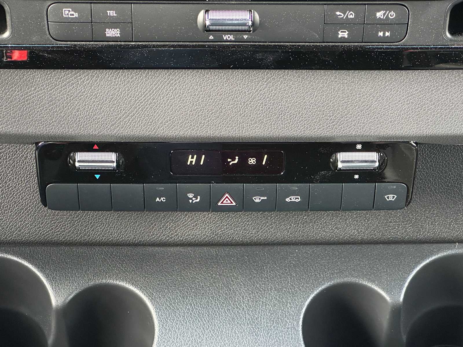 2026 Mercedes-Benz Sprinter 2500 Standard Roof I4 Diesel HO 144 AWD