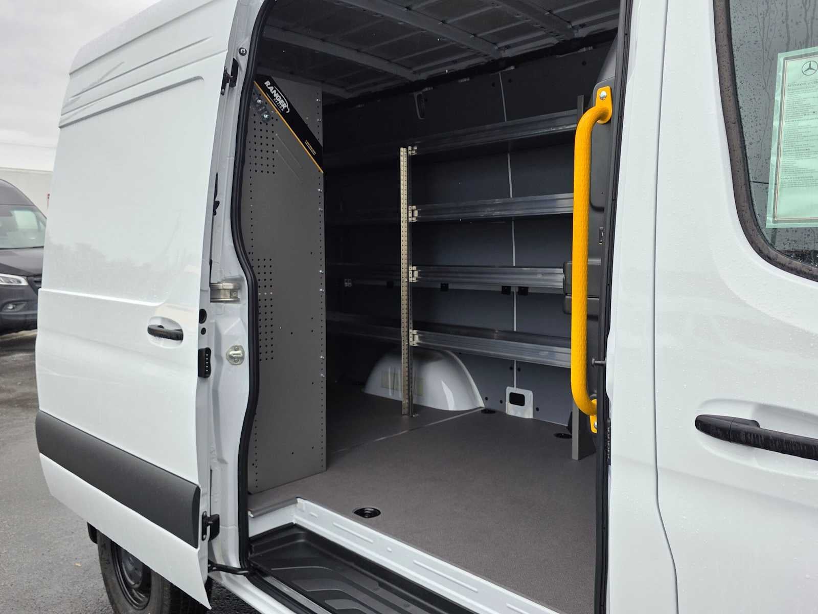 2026 Mercedes-Benz Sprinter Cargo 2500 Standard Roof I4 Diesel HO 144 AWD