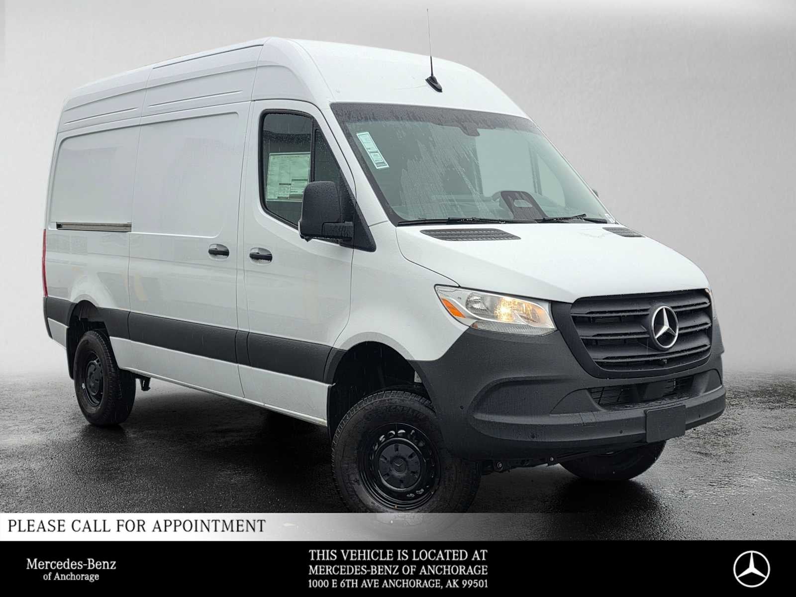 2026 Mercedes-Benz Sprinter Cargo 2500 Standard Roof I4 Diesel HO 144 AWD