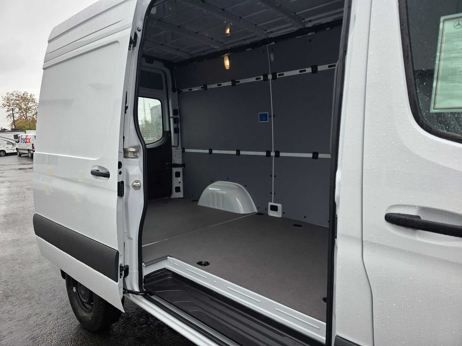 2026 Mercedes-Benz Sprinter Cargo 2500 Standard Roof I4 Diesel HO 144 AWD