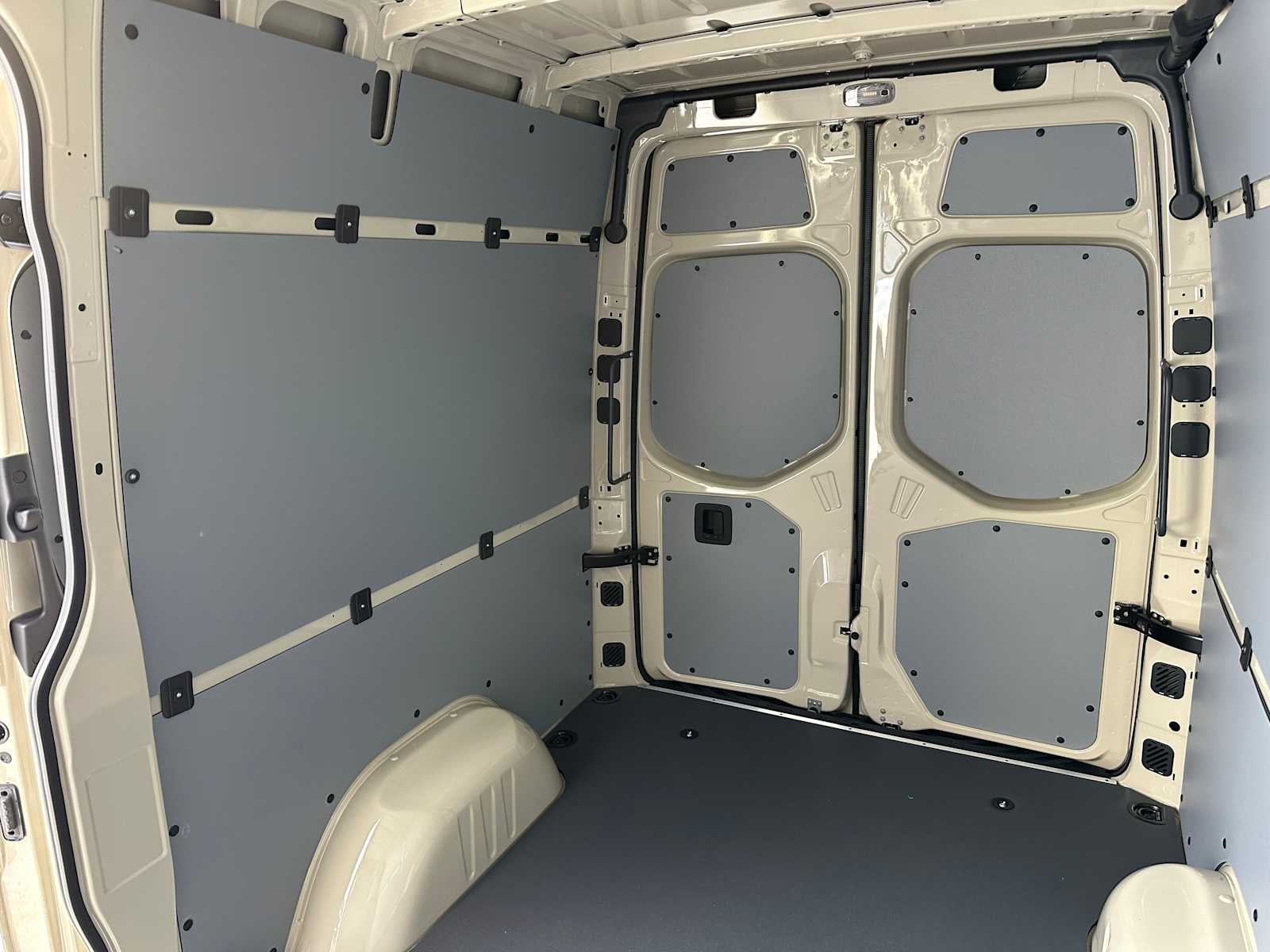 2025 Mercedes-Benz Sprinter Cargo Van 2500 Standard Roof I4 Diesel HO 144" AWD