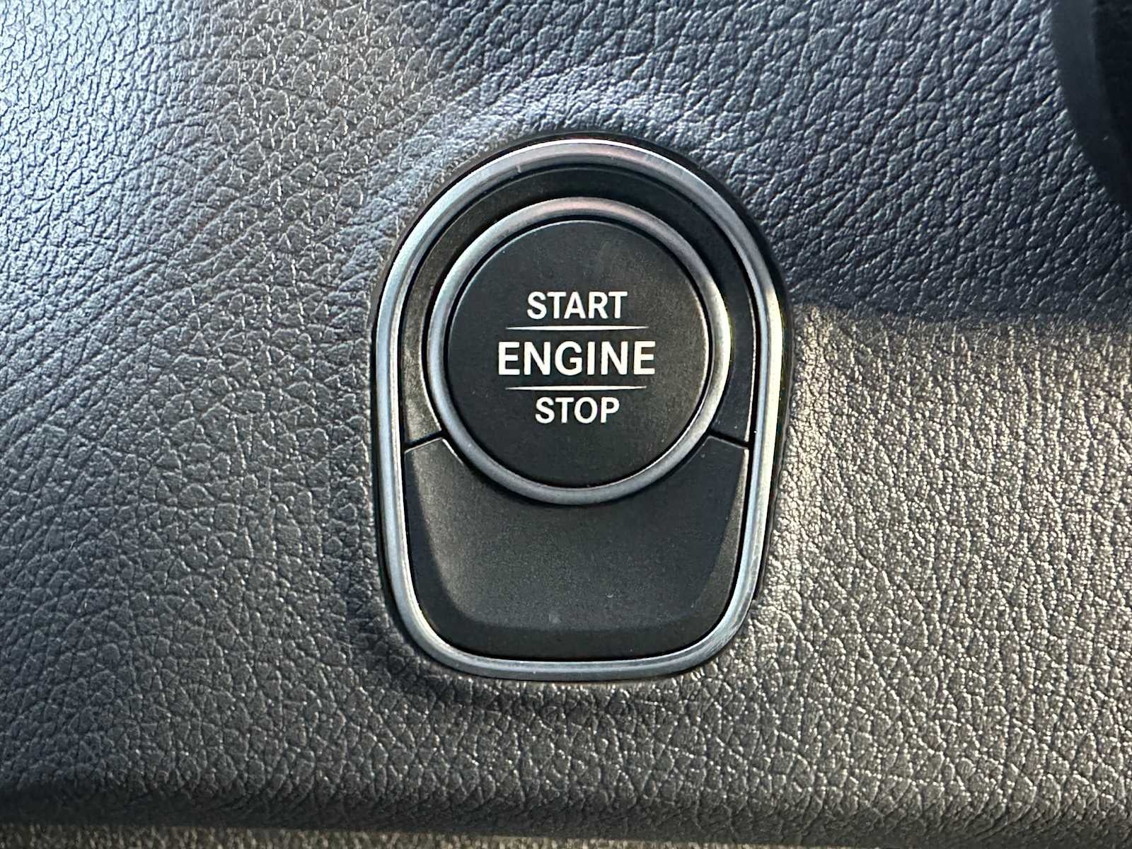 2025 Mercedes-Benz Sprinter Cargo Van 2500 Standard Roof I4 Diesel HO 144" AWD