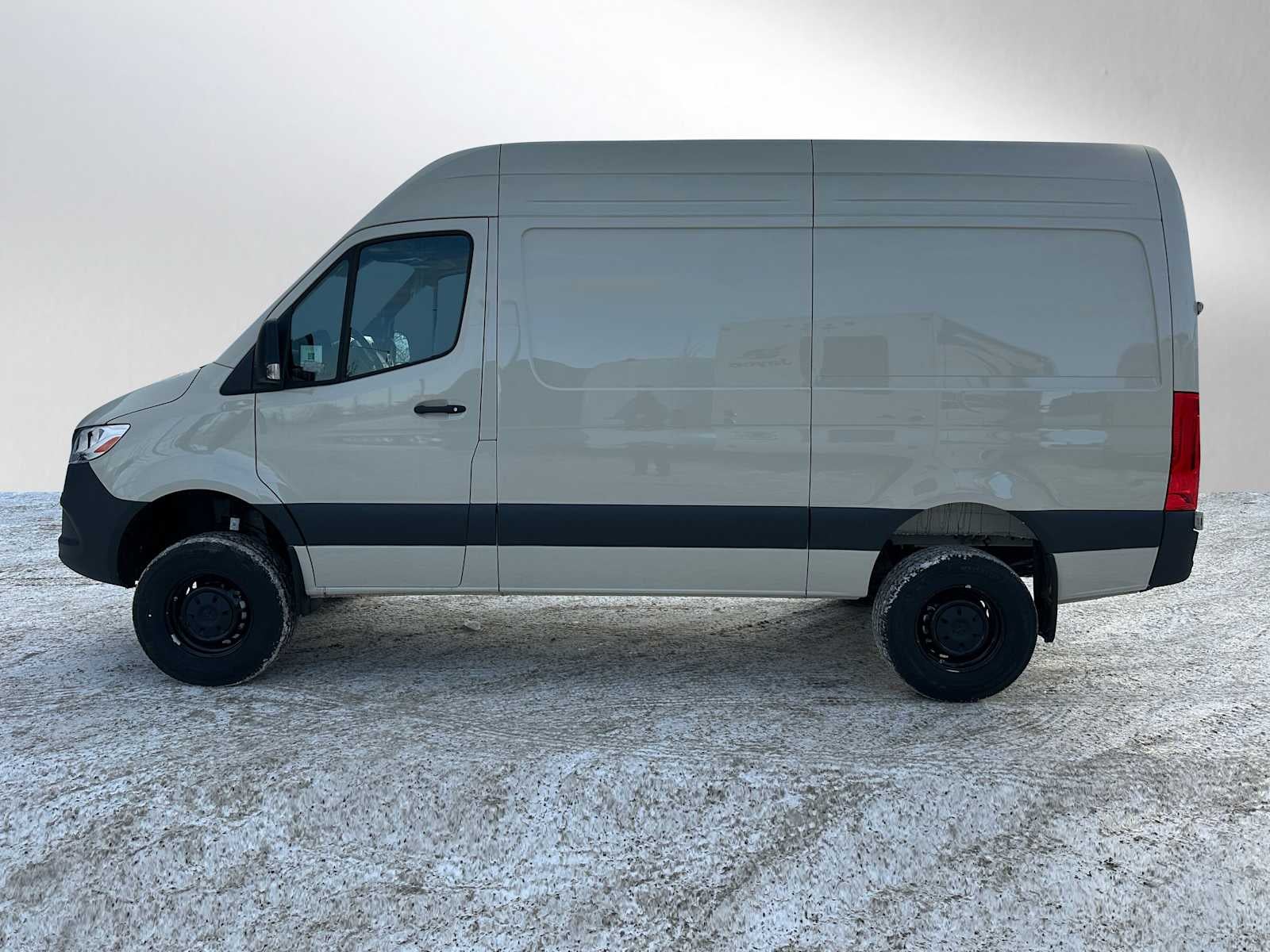 2025 Mercedes-Benz Sprinter Cargo Van 2500 Standard Roof I4 Diesel HO 144" AWD