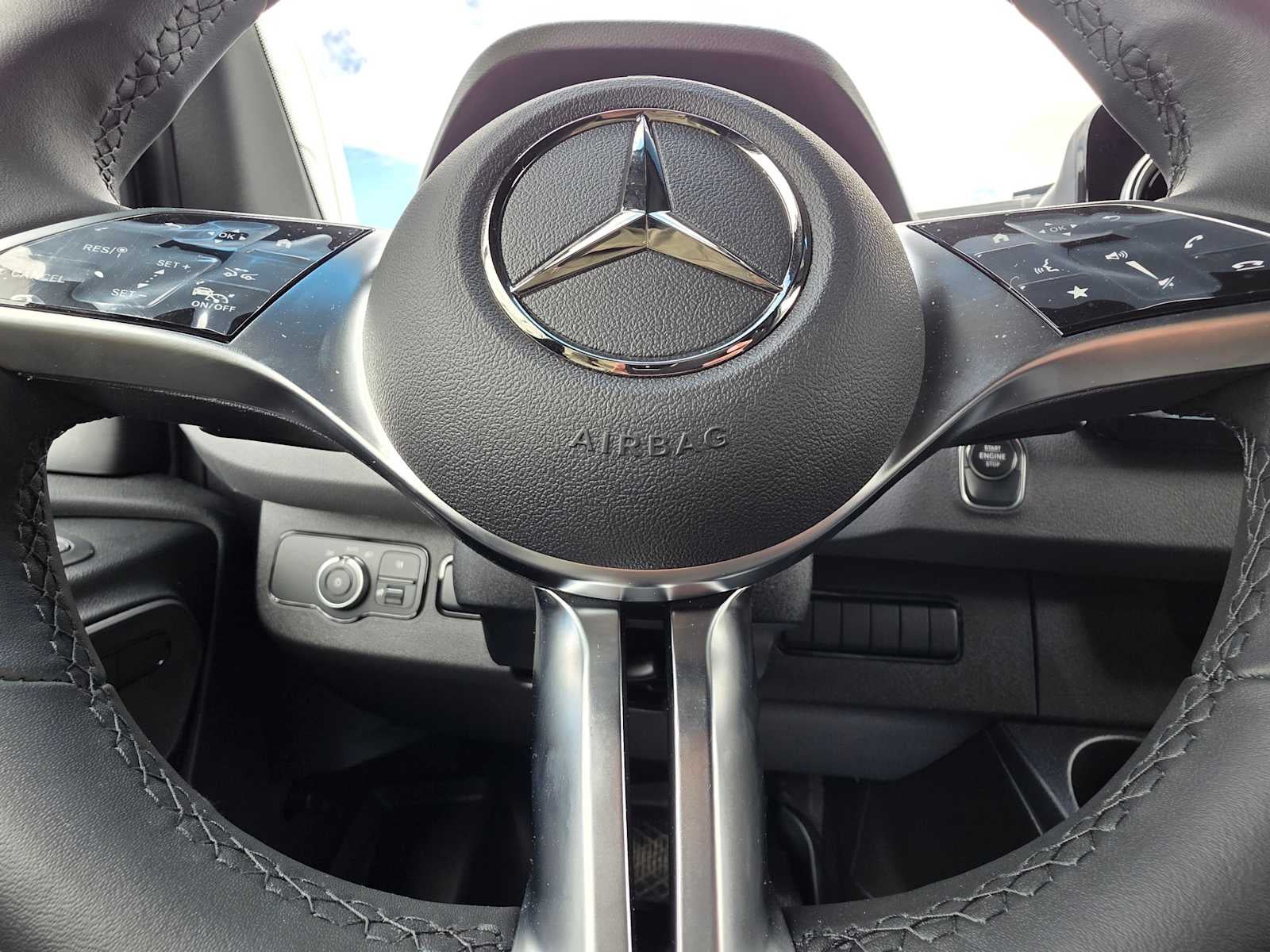 2026 Mercedes-Benz Sprinter 2500 Standard Roof I4 Diesel HO 144 AWD