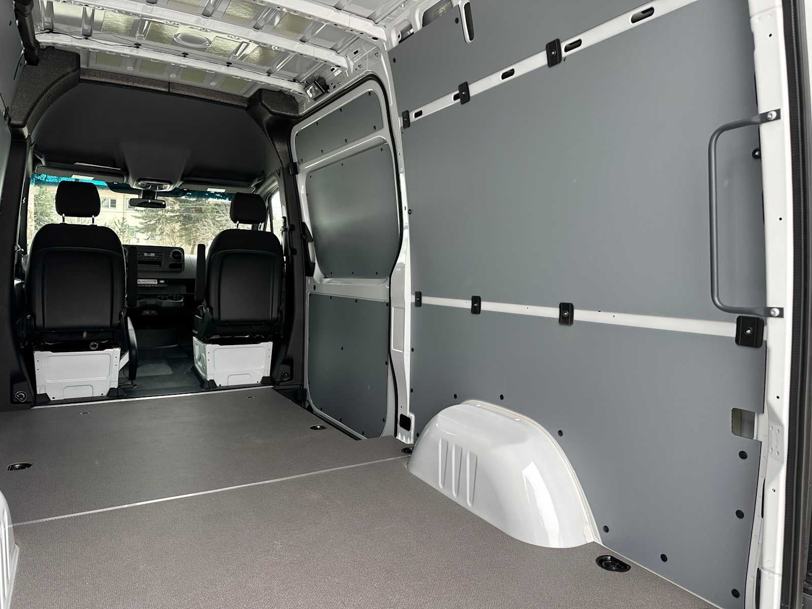 2025 Mercedes-Benz Sprinter Cargo Van 2500 Standard Roof I4 Diesel HO 144" AWD