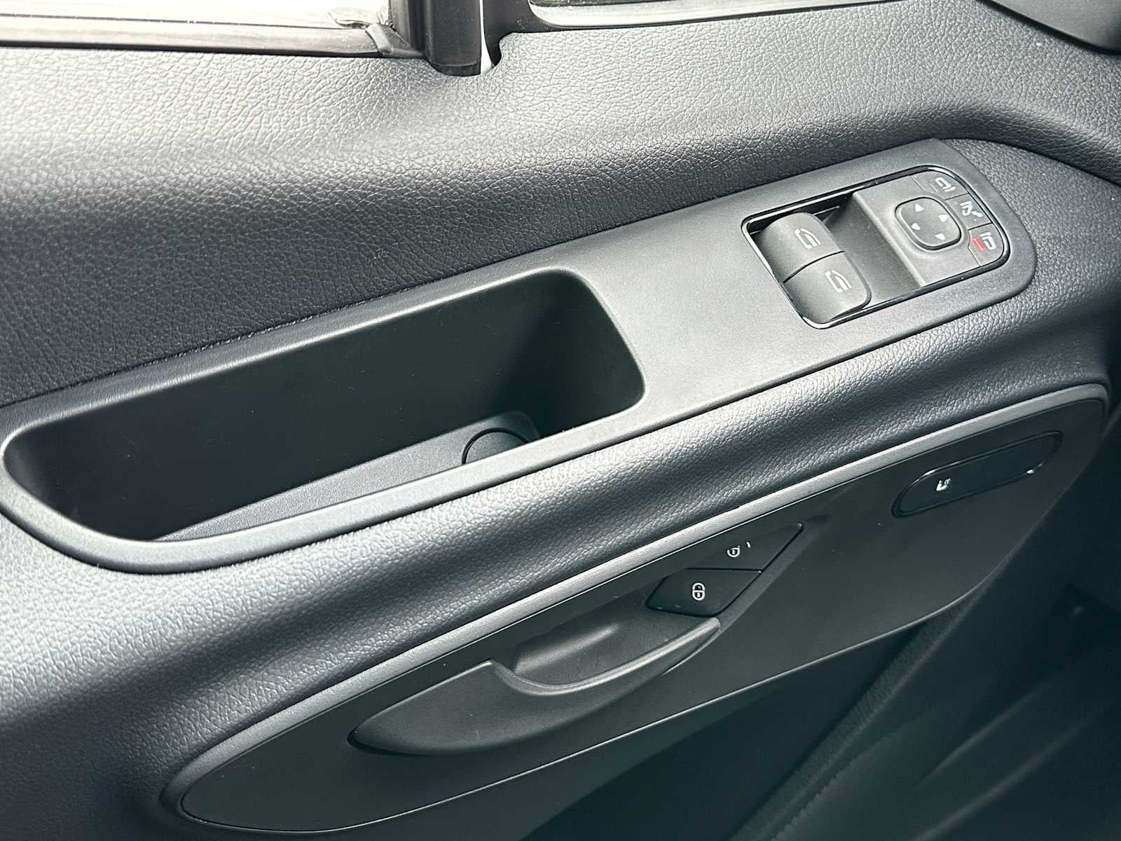 2025 Mercedes-Benz Sprinter Cargo Van 2500 Standard Roof I4 Diesel HO 144" AWD