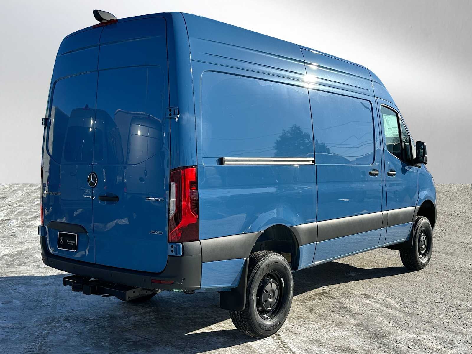 2026 Mercedes-Benz Sprinter 2500 Standard Roof I4 Diesel HO 144" AWD
