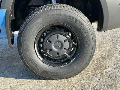 2026 Mercedes-Benz Sprinter 2500 Standard Roof I4 Diesel HO 144" AWD