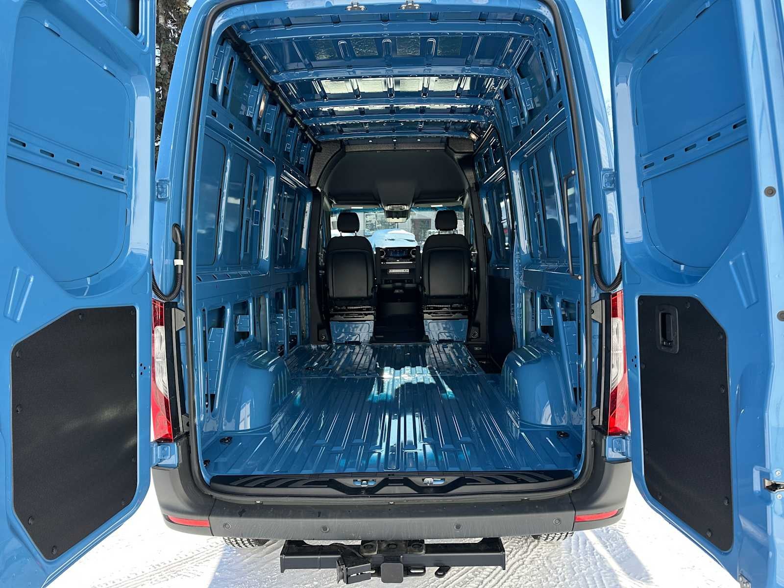 2026 Mercedes-Benz Sprinter 2500 Standard Roof I4 Diesel HO 144" AWD