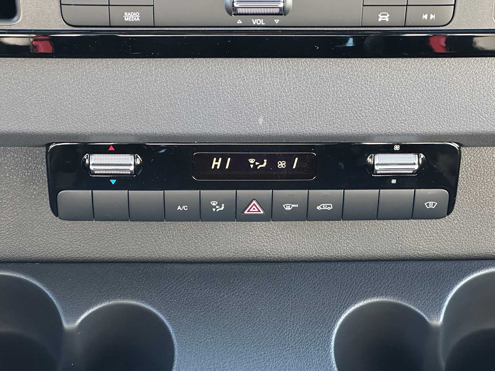 2026 Mercedes-Benz Sprinter 2500 Standard Roof I4 Diesel HO 144" AWD