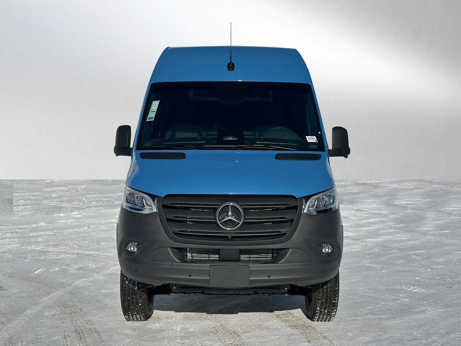 2026 Mercedes-Benz Sprinter 2500 Standard Roof I4 Diesel HO 144" AWD