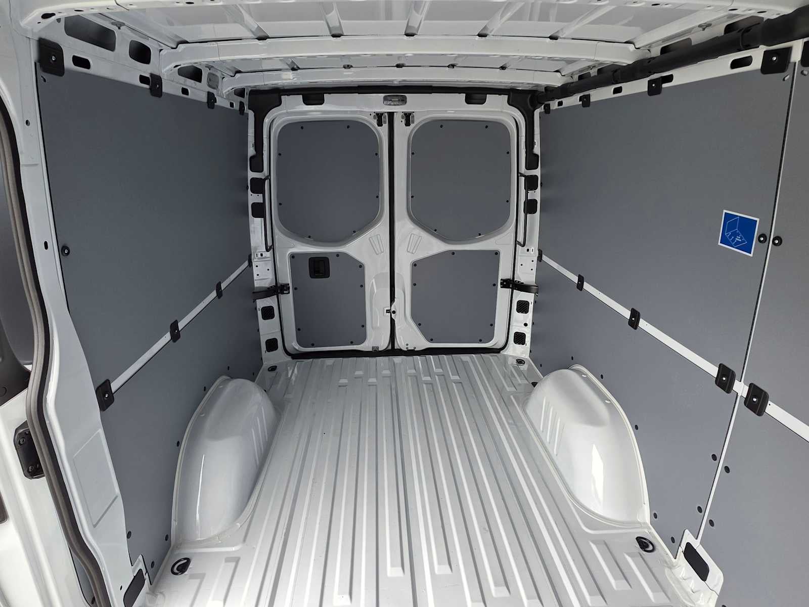 2026 Mercedes-Benz Sprinter 2500 Standard Roof I4 Diesel HO 144 AWD