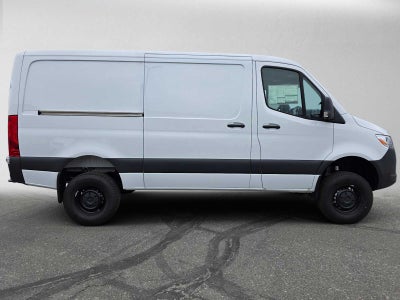2026 Mercedes-Benz Sprinter 2500 Standard Roof I4 Diesel HO 144 AWD