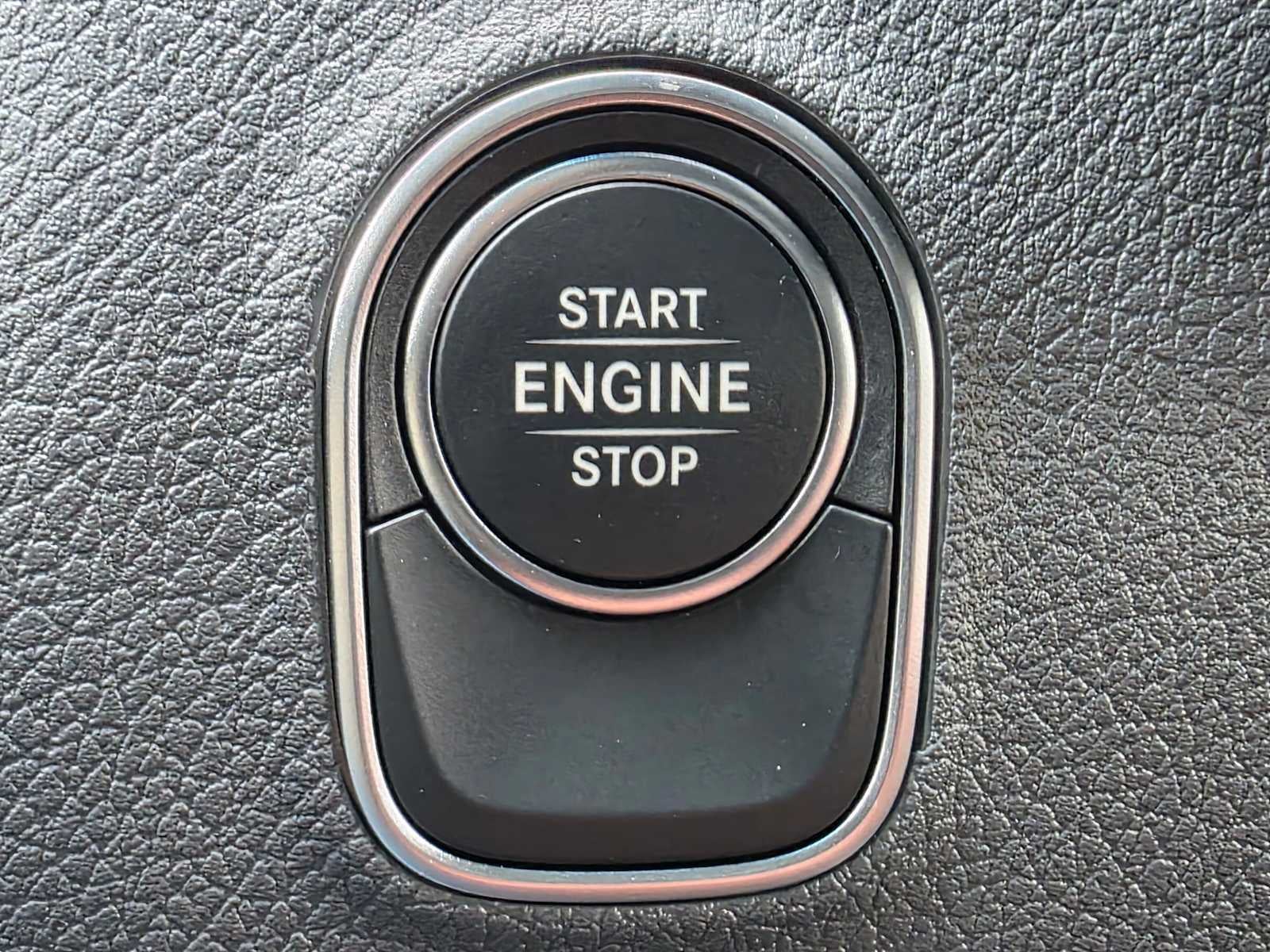 2026 Mercedes-Benz Sprinter 2500 Standard Roof I4 Diesel HO 144 AWD