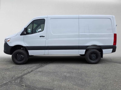 2026 Mercedes-Benz Sprinter 2500 Standard Roof I4 Diesel HO 144 AWD