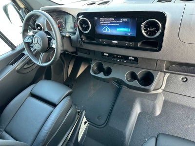 2025 Mercedes-Benz Sprinter Cargo Van 2500 Standard Roof I4 Diesel HO 144" AWD