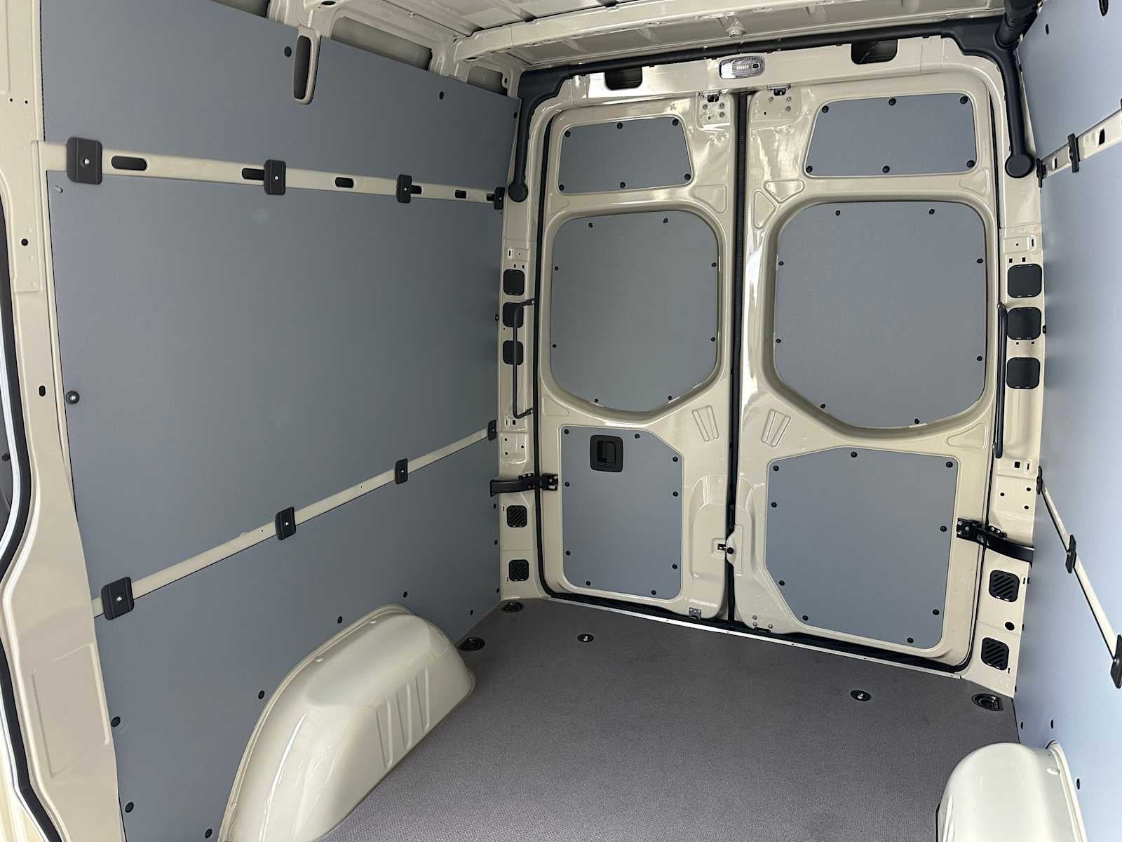 2025 Mercedes-Benz Sprinter Cargo Van 2500 Standard Roof I4 Diesel HO 144" AWD