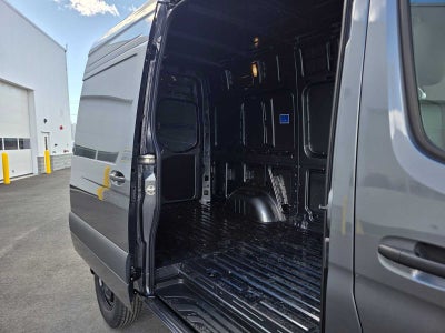 2026 Mercedes-Benz Sprinter 2500 Standard Roof I4 Diesel HO 144 AWD