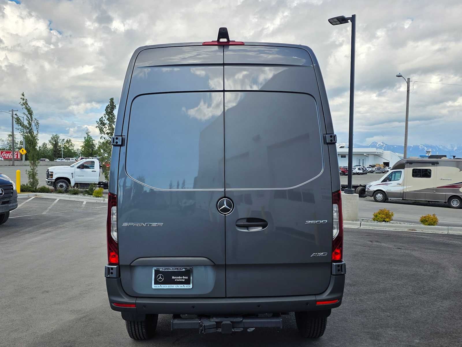 2026 Mercedes-Benz Sprinter 2500 Standard Roof I4 Diesel HO 144 AWD