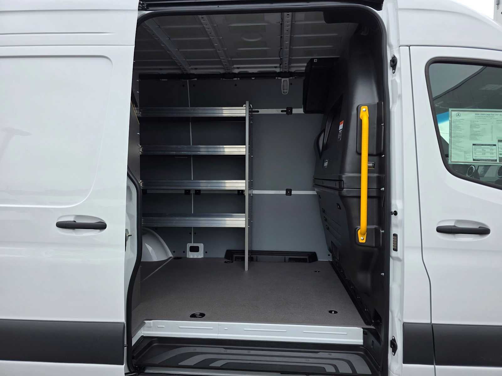 2026 Mercedes-Benz Sprinter 2500 Standard Roof I4 Diesel HO 144 AWD
