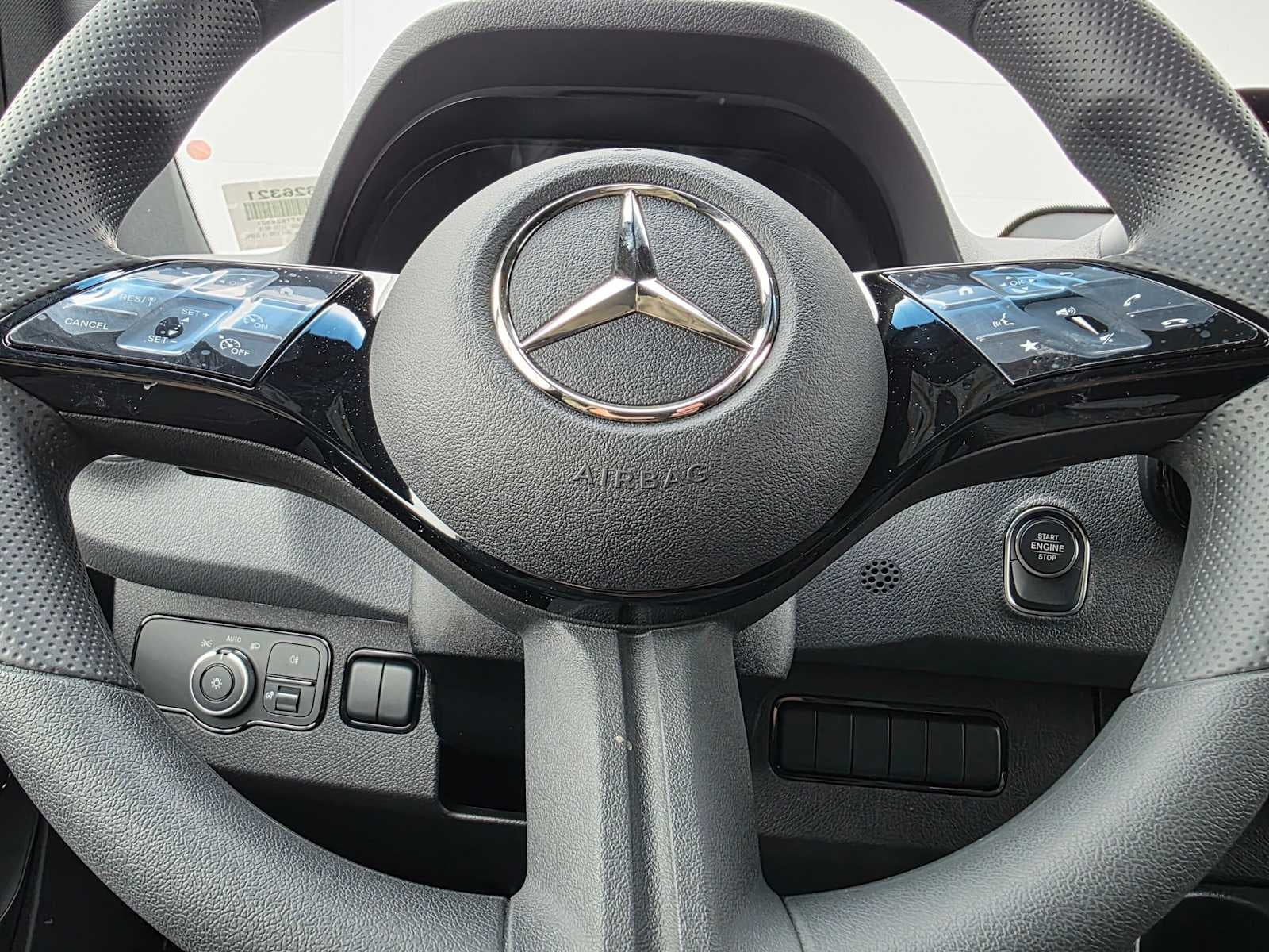2026 Mercedes-Benz Sprinter 2500 Standard Roof I4 Diesel HO 144 AWD