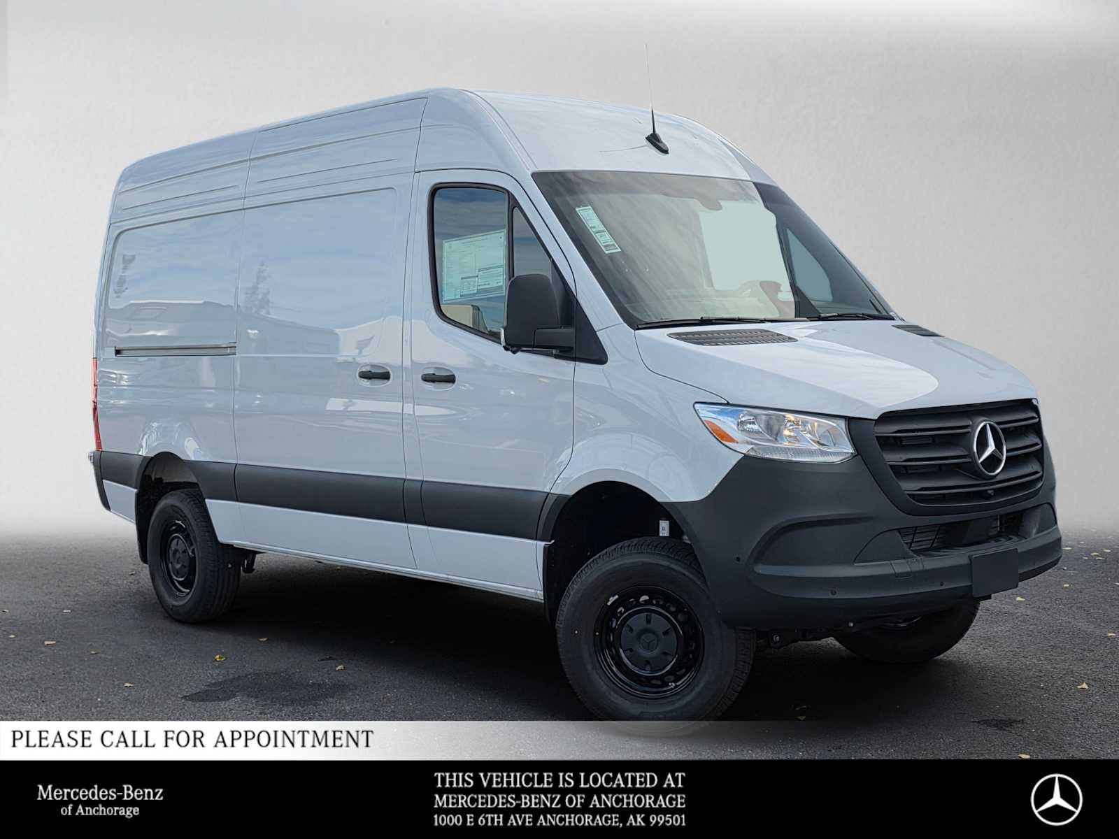 2026 Mercedes-Benz Sprinter Cargo 2500 Standard Roof I4 Diesel HO 144 AWD