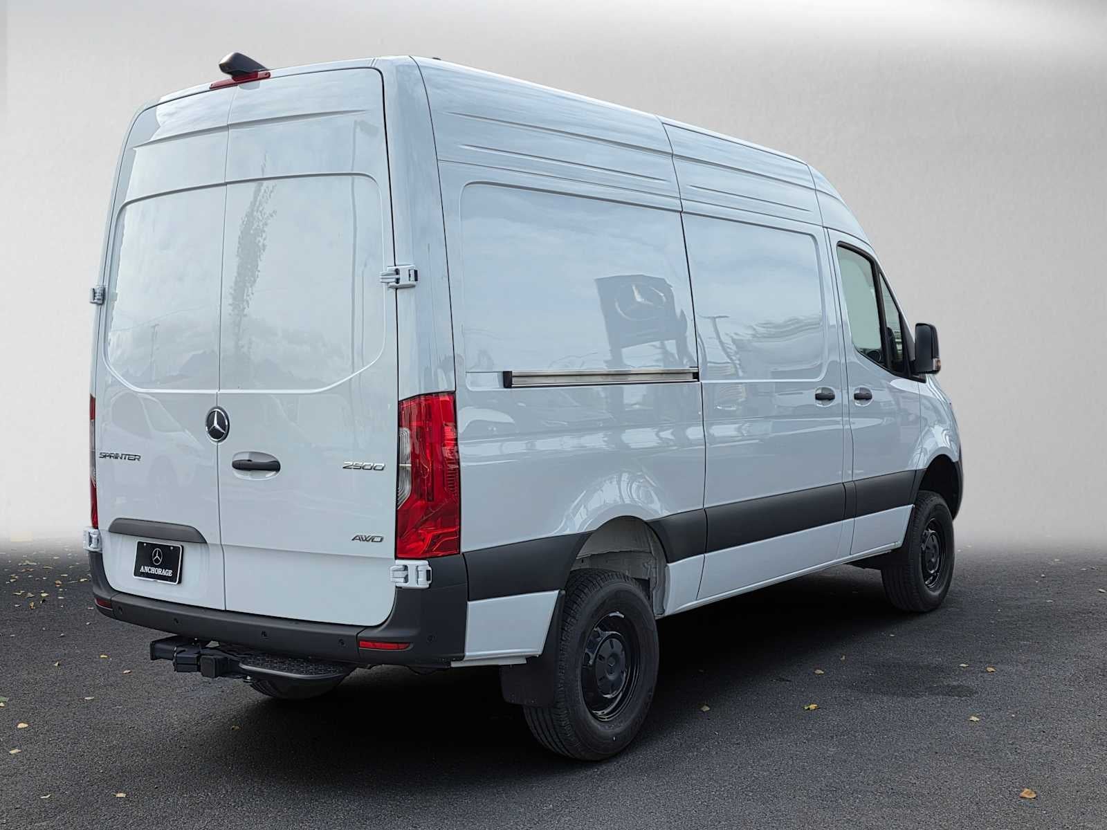 2026 Mercedes-Benz Sprinter Cargo 2500 Standard Roof I4 Diesel HO 144 AWD
