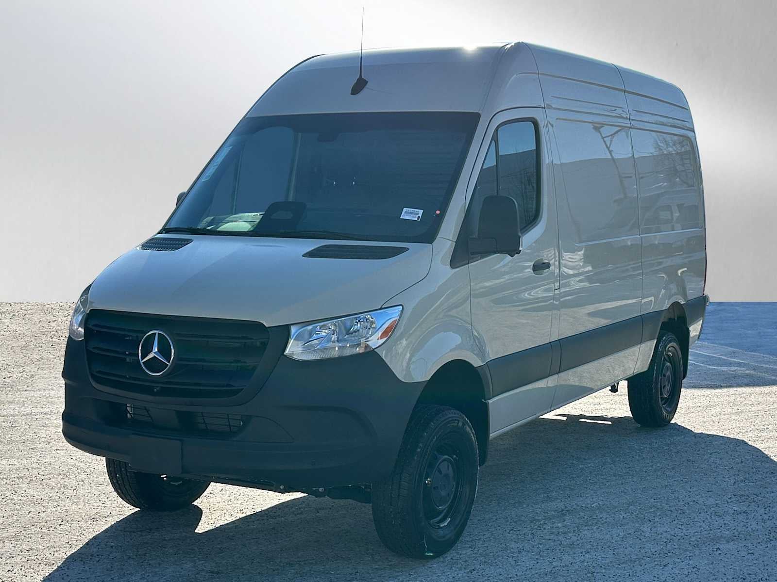 2025 Mercedes-Benz Sprinter Cargo Van 2500 Standard Roof I4 Diesel HO 144" AWD