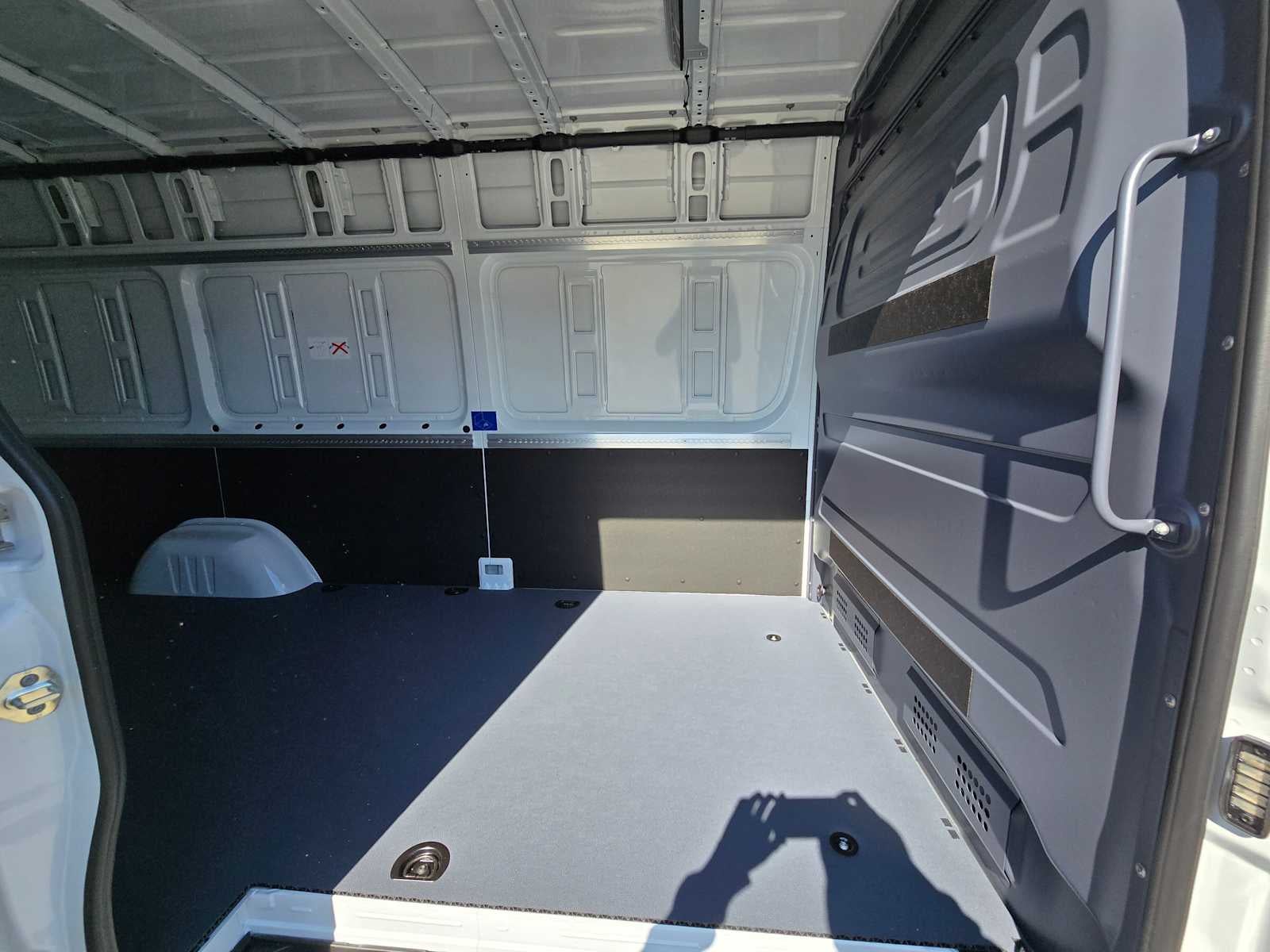 2024 Mercedes-Benz Sprinter Cargo Van 2500 High Roof I4 Diesel HO 170" RWD