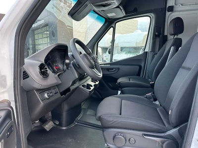 2024 Mercedes-Benz Sprinter Cargo Van 2500 High Roof I4 Diesel HO 170" RWD