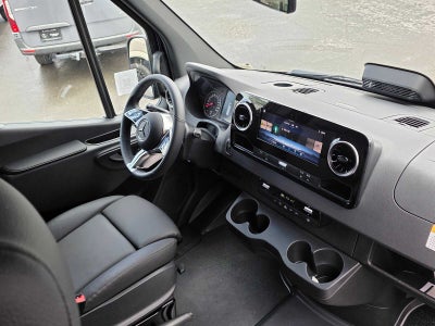 2026 Mercedes-Benz Sprinter 2500 High Roof I4 Diesel HO 170 AWD