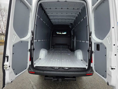 2026 Mercedes-Benz Sprinter 2500 High Roof I4 Diesel HO 170 AWD