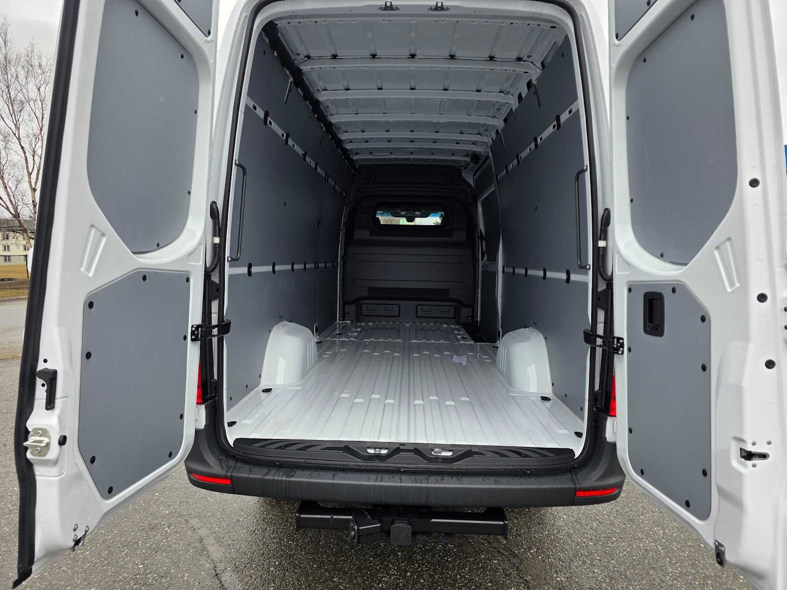 2026 Mercedes-Benz Sprinter 2500 High Roof I4 Diesel HO 170 AWD